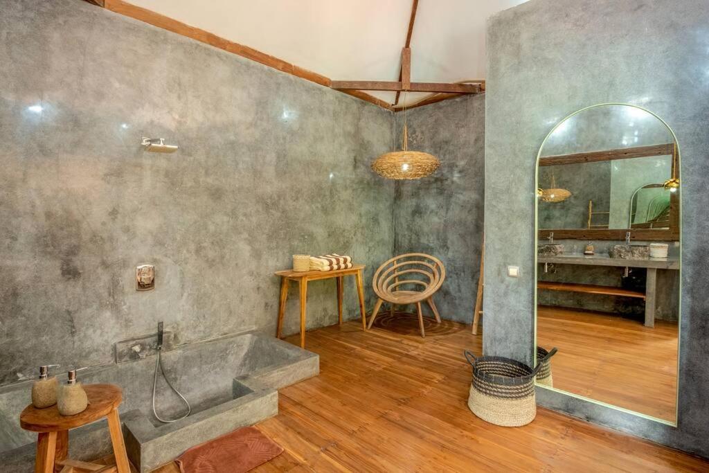 Secret River Villa - Luxury Villa 5 Bedrooms - Kerobokan - Canggu Extérieur photo